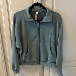 Lululemon Brushed Softstreme jacket size 8